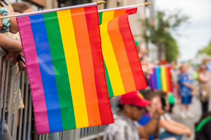 Do Rights for Gays and Lesbians Affect Life Satisfaction of the General Population?