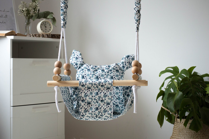 Empty baby swing